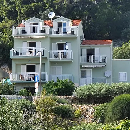 Frane Apartment