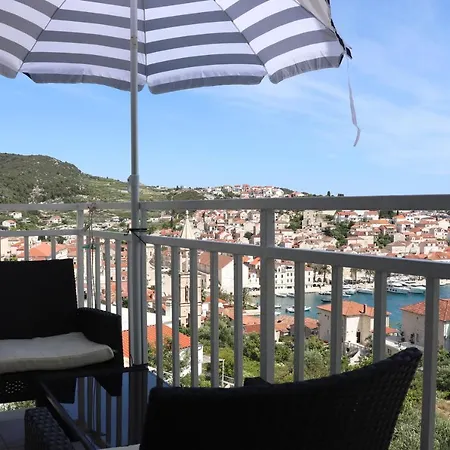 Frane Apartment